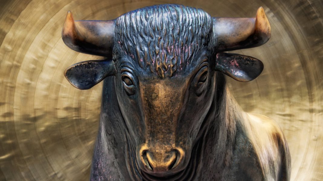 analyst-expects-us-to-embrace-crypto-with-proper-regulation-in-2022-–-sees-‘refreshed’-bitcoin-bull-market