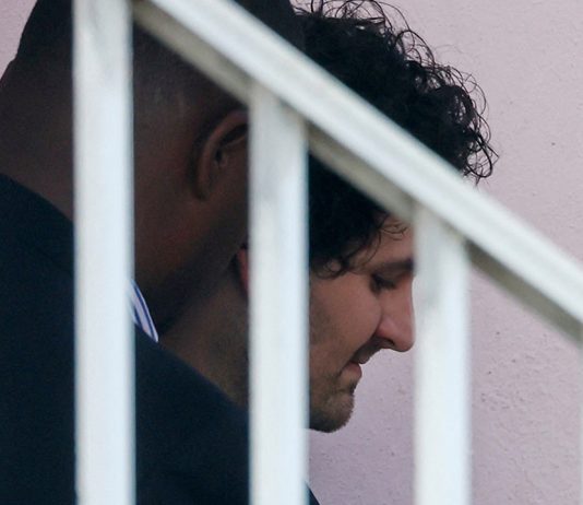 ‘Visibly Shaking’ FTX Co-Founder Hammers out a ‘Wasted Day’ in Court as Bahamian, US Legal Team Prep for Extradition ‘visibly-shaking’-ftx-co-founder-hammers-out-a-‘wasted-day’-in-court-as-bahamian,-us-legal-team-prep-for-extradition