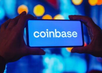 coinbase-caught-in-sec-legal-crossfire,-coin-price-suffers