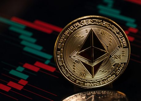 is-ethereum’s-staking-boom-a-ticking-time-bomb?-jpmorgan-weighs-in