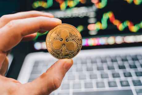 crypto-analyst-predicts-xrp-price-will-reach-$1.35-as-these-metrics-heat-up