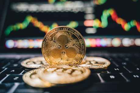 xrp-price-surge:-crypto-analyst-predicts-various-bullish-scenarios-in-the-coming-days