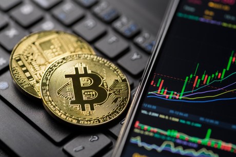 bitcoin-rejection-at-$62,498-signals-bearish-dominance,-here-are-possible-outcomes